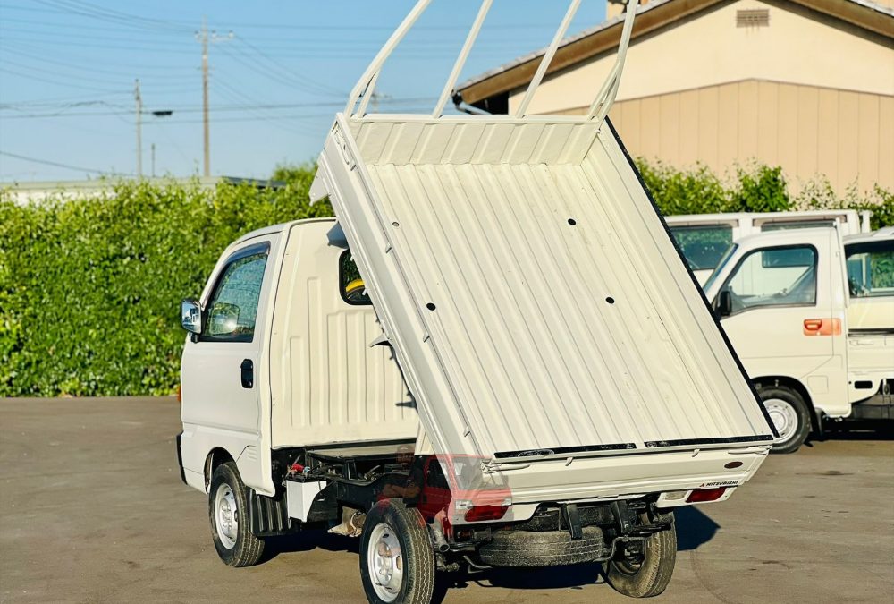 Mitsubishi Mini Cab Dump Truck 1992 photo 11