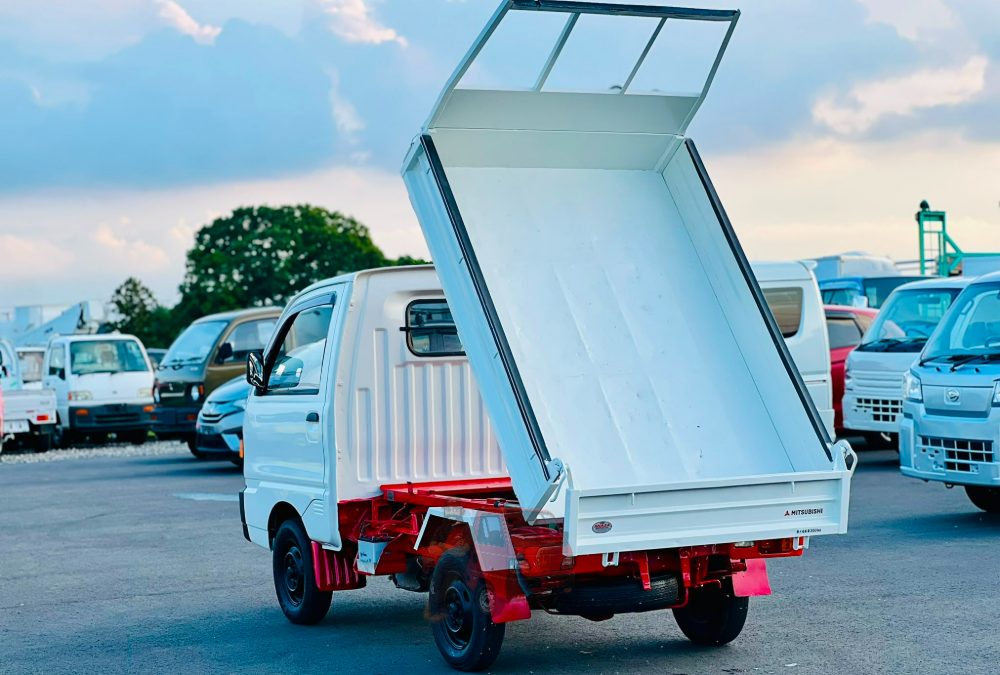 Mitsubishi Minicab | Dump 1992 photo 4