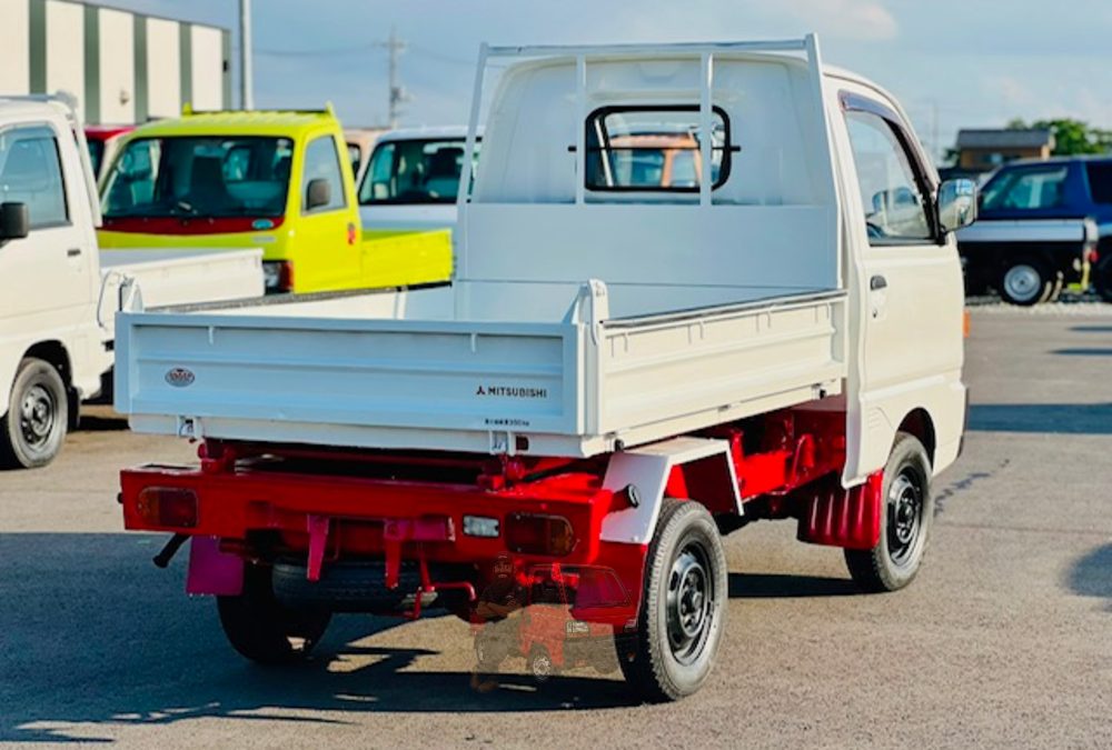 Mitsubishi Minicab | Dump 1992 photo 15