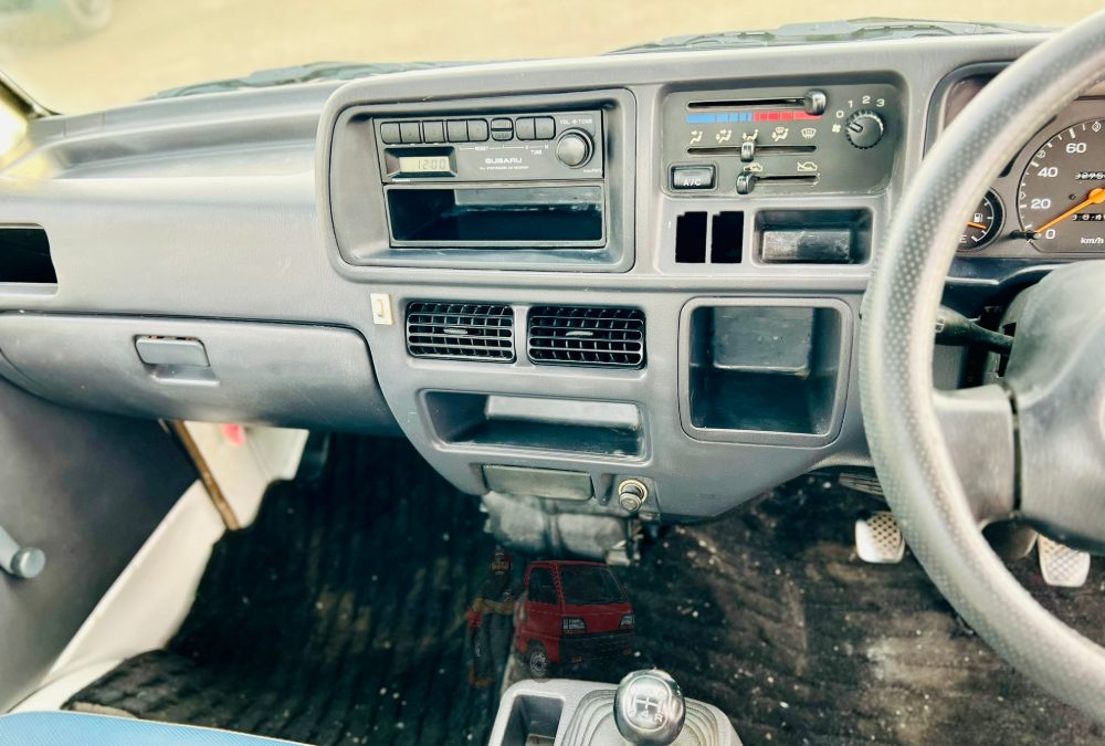 Subaru Sambar Truck 1999 photo 2
