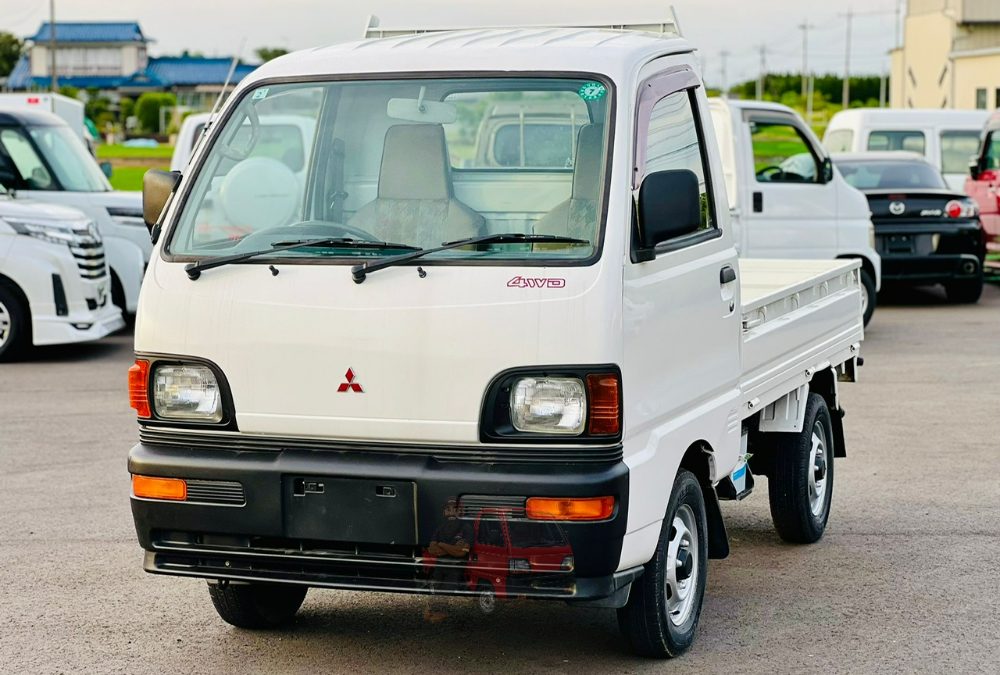 1994 Mitsubishi Minicab Truck 4WD