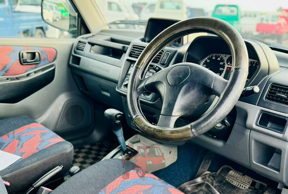 1998 Mitsubishi Pajero Mini 4WD photo 7