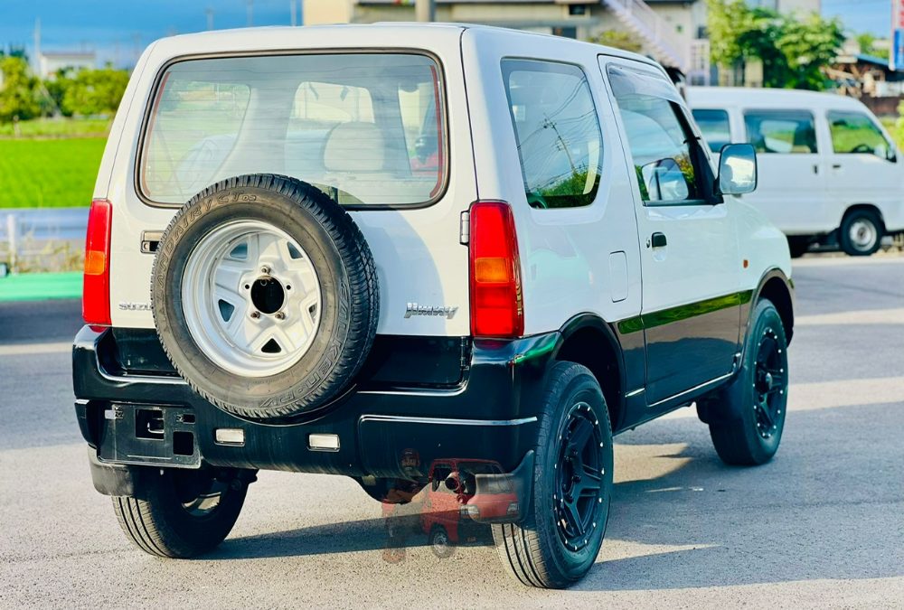 2000 Suzuki Jimny 4WD photo 7