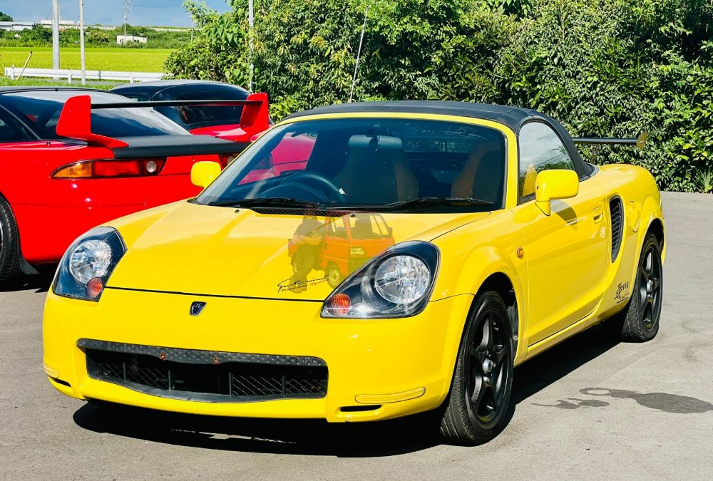 1999 Toyota MR-S (ZZW30) - 1.8L Manual Convertible
