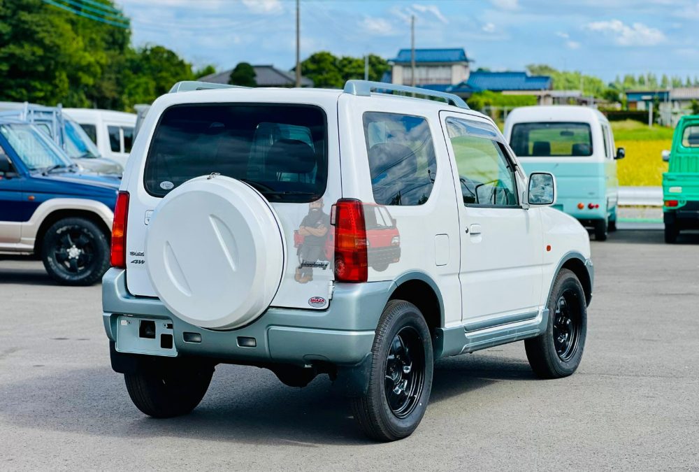 2000 Suzuki Jimny 4WD photo 6