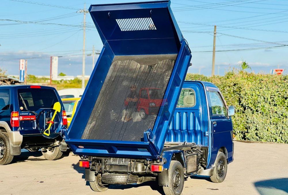 1996 Daihatsu Hijet Dump Truck 4WD photo 9