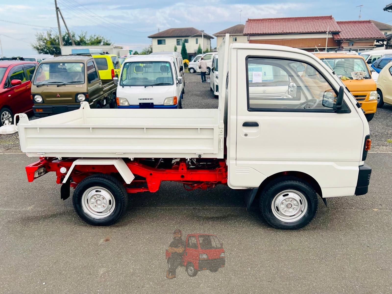 1993 Mitsubishi Minicab Dump Truck photo 4
