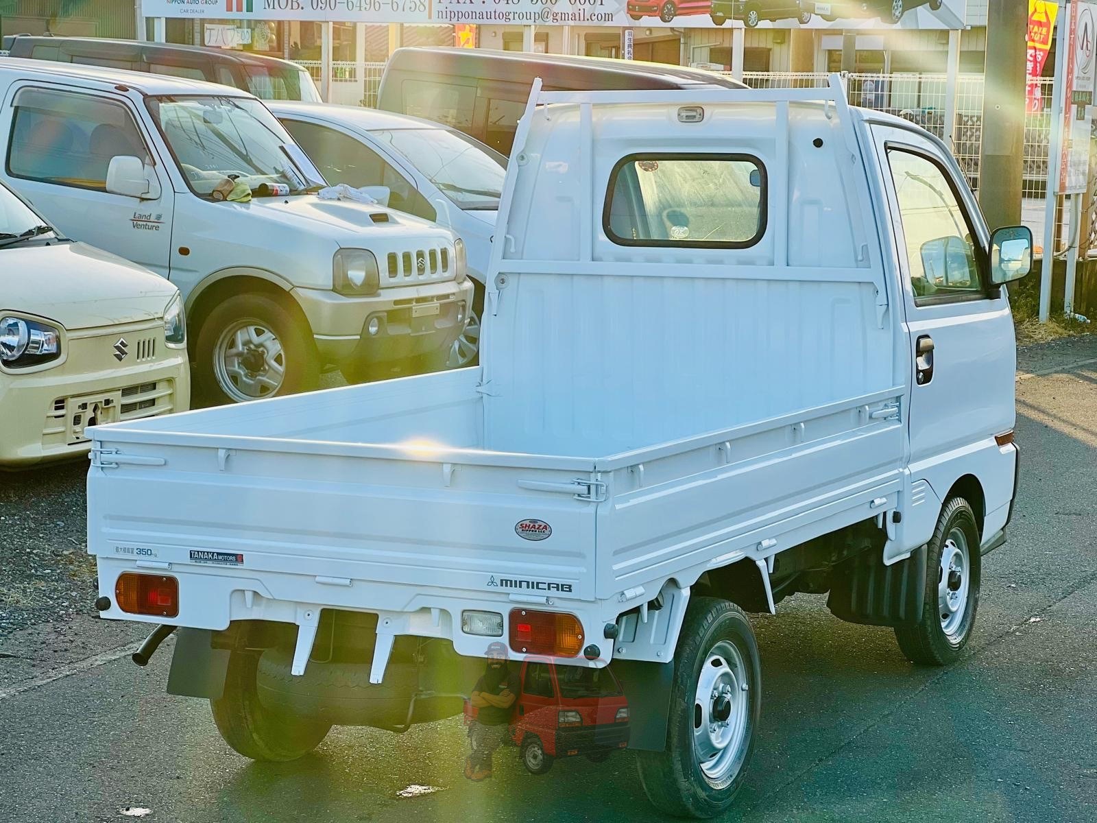 1999 Mitsubishi Minicab photo 5