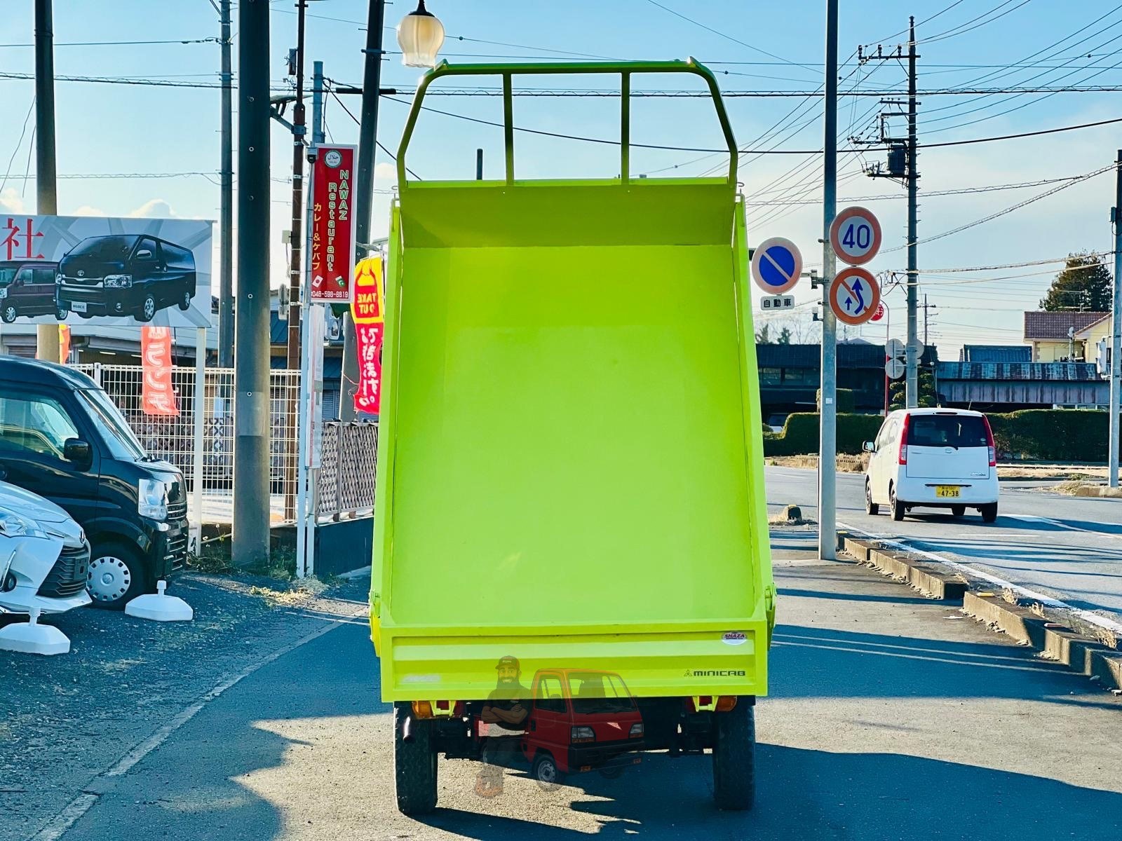 1992 Mitsubishi Dump Truck photo 7