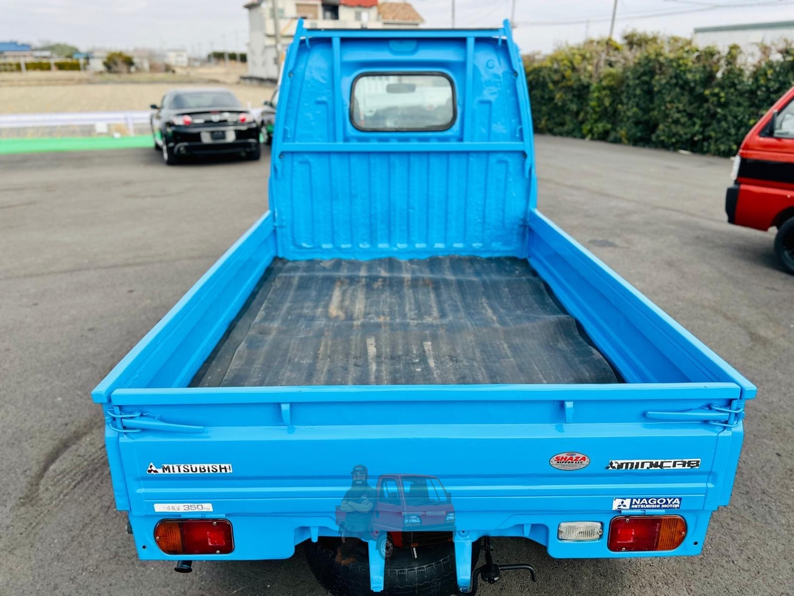 1998 Mitsubishi Minicab photo 6