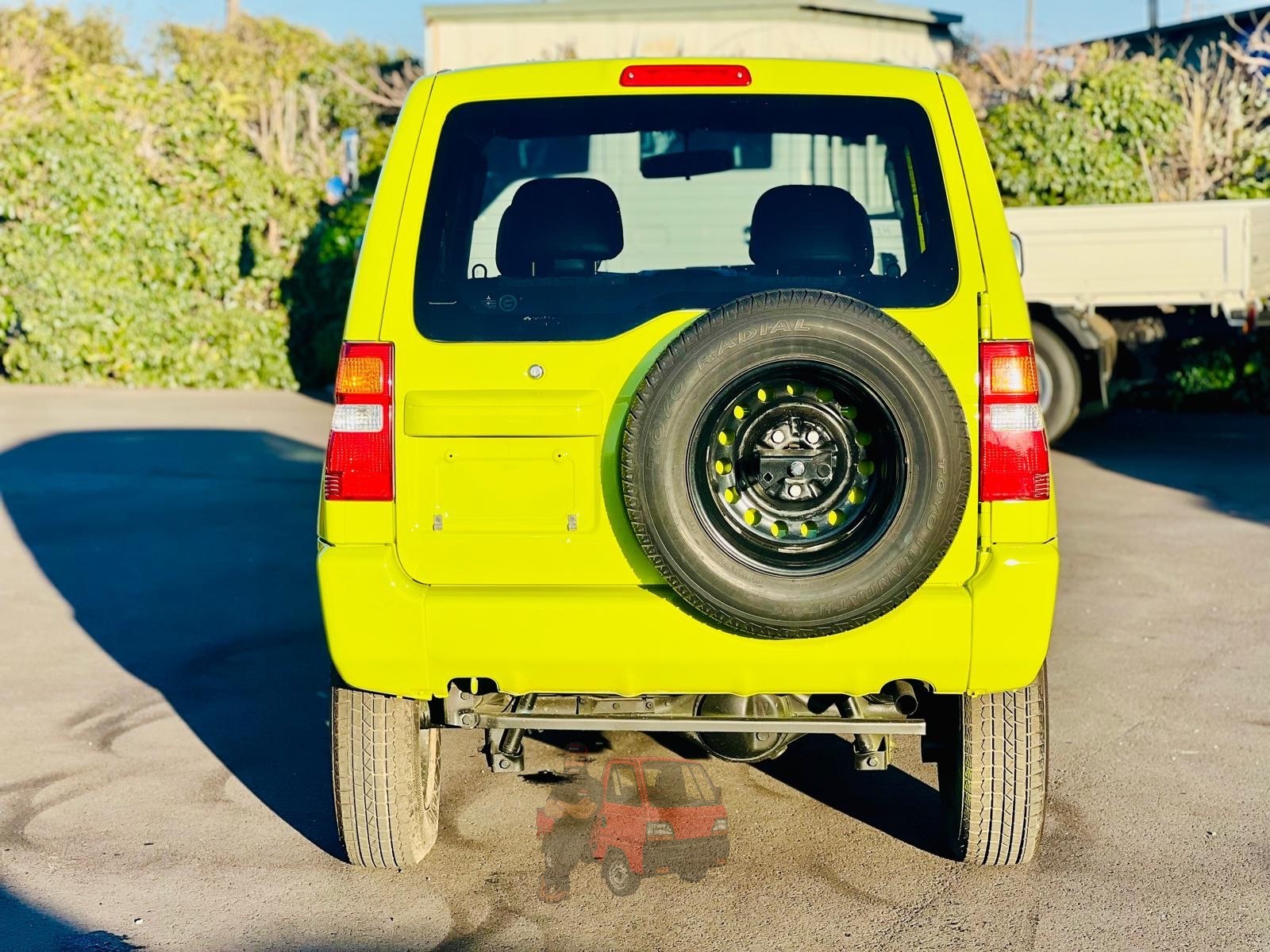 2000 Mitsubishi Pajero photo 11
