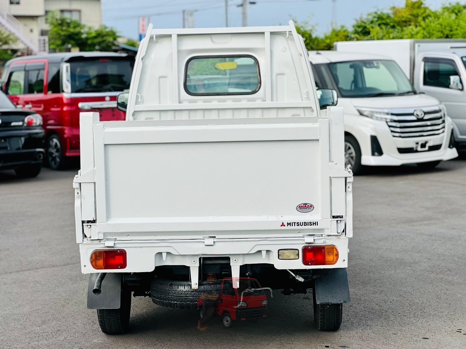 1997 Mitsubishi Lift Gate Minicab photo 10
