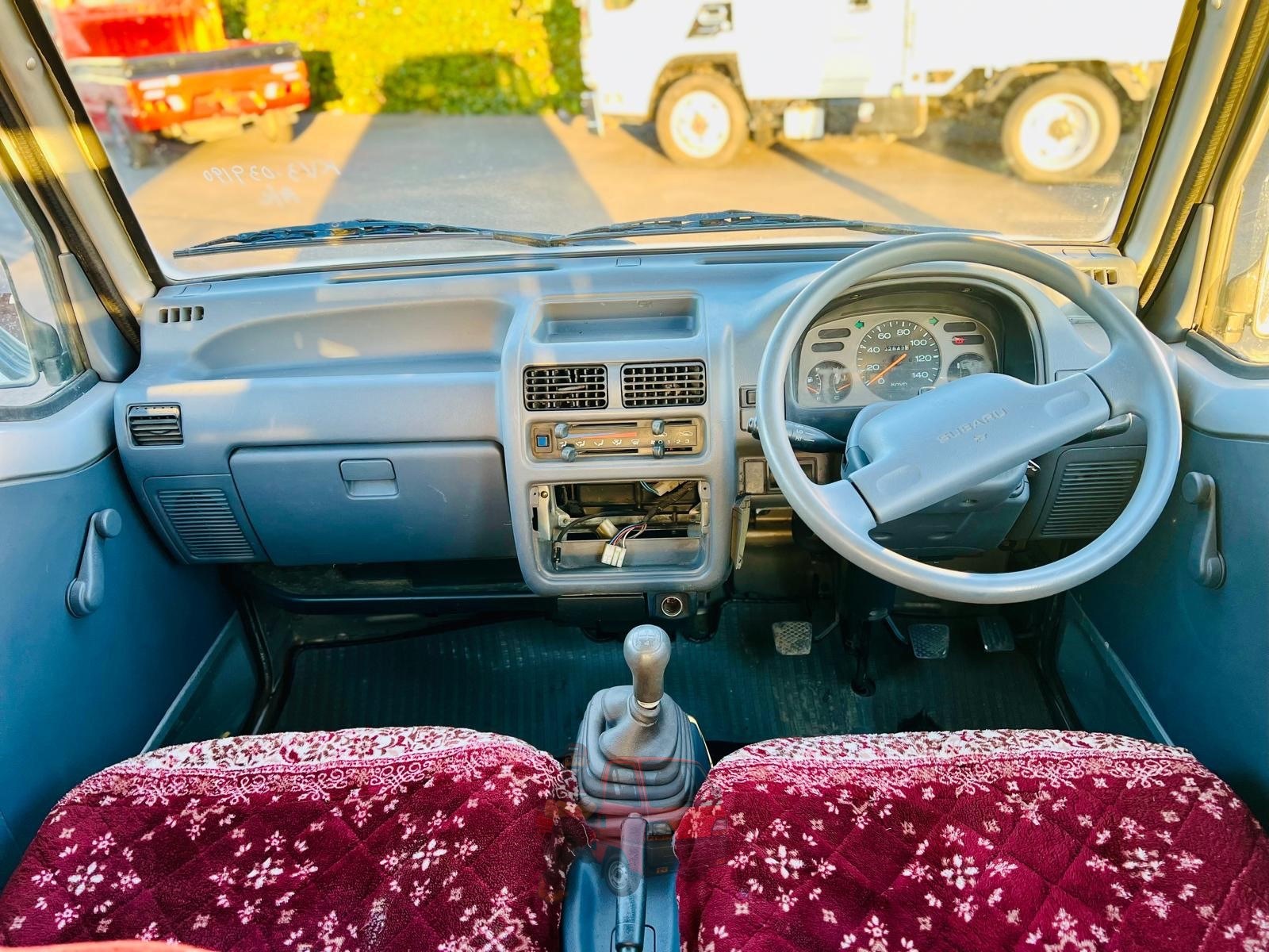 1991 Subaru Mini Van photo 7