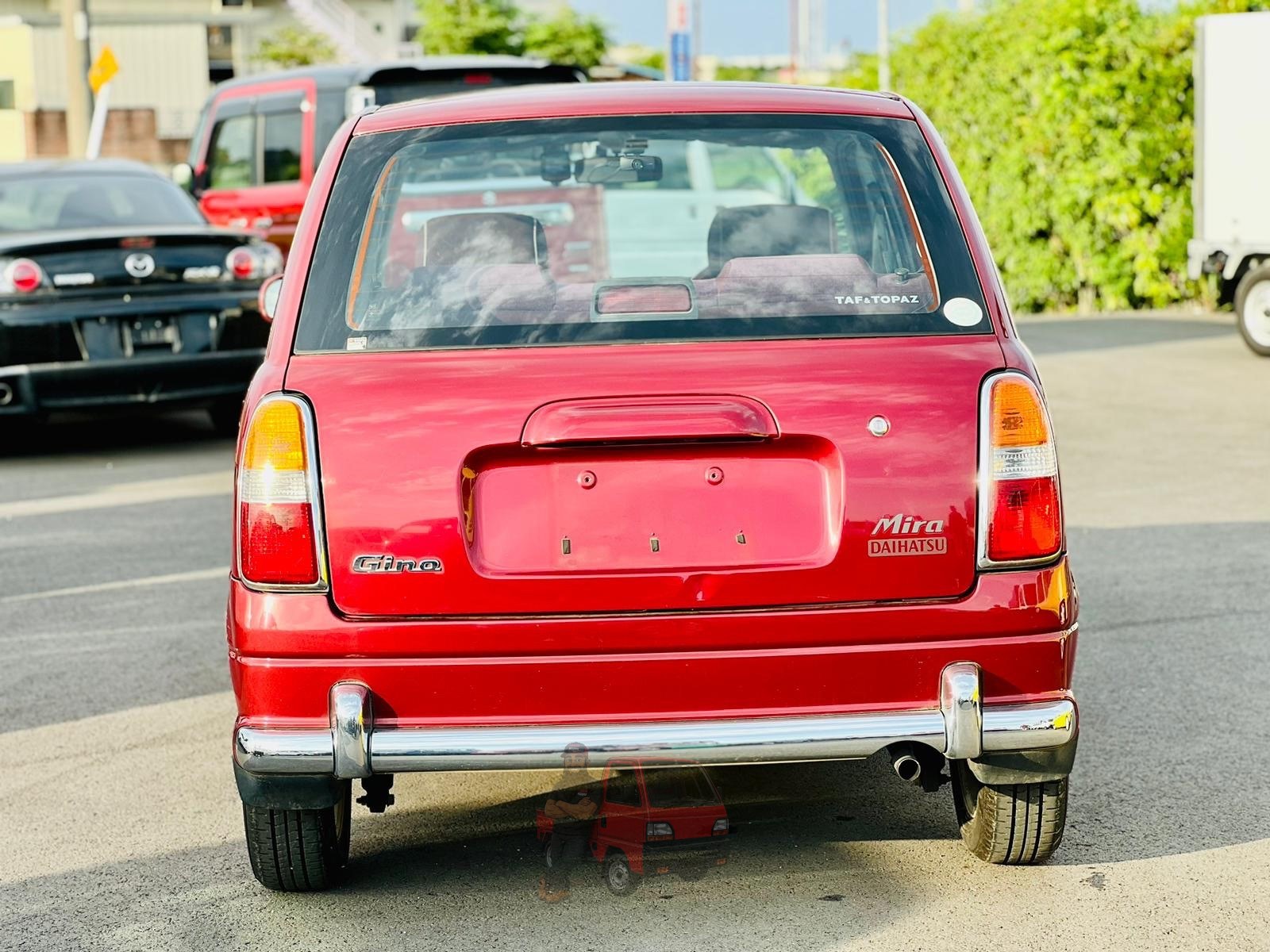 1999 Daihatsu Mira photo 13