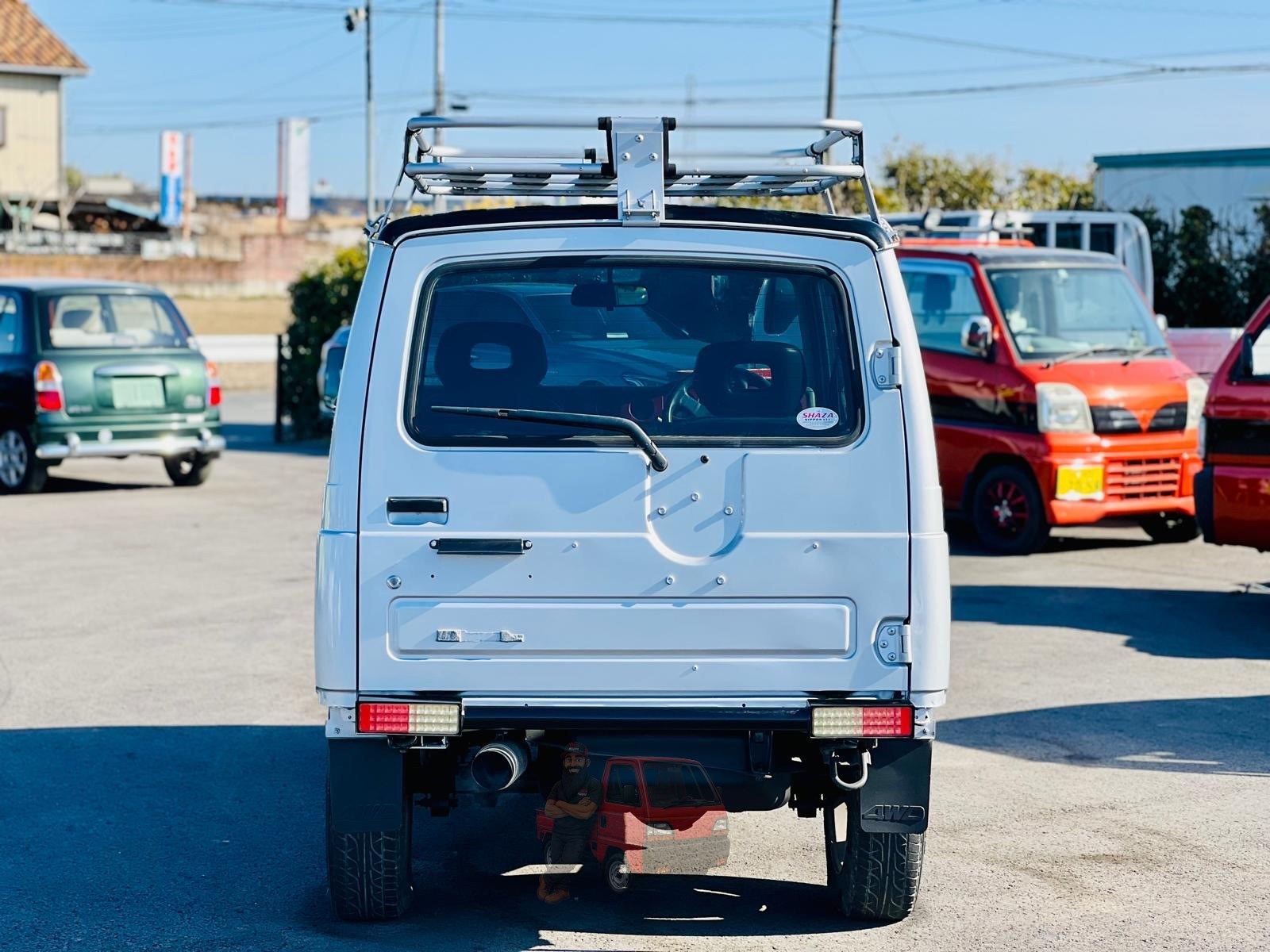 1998 Suzuki Jimny photo 6