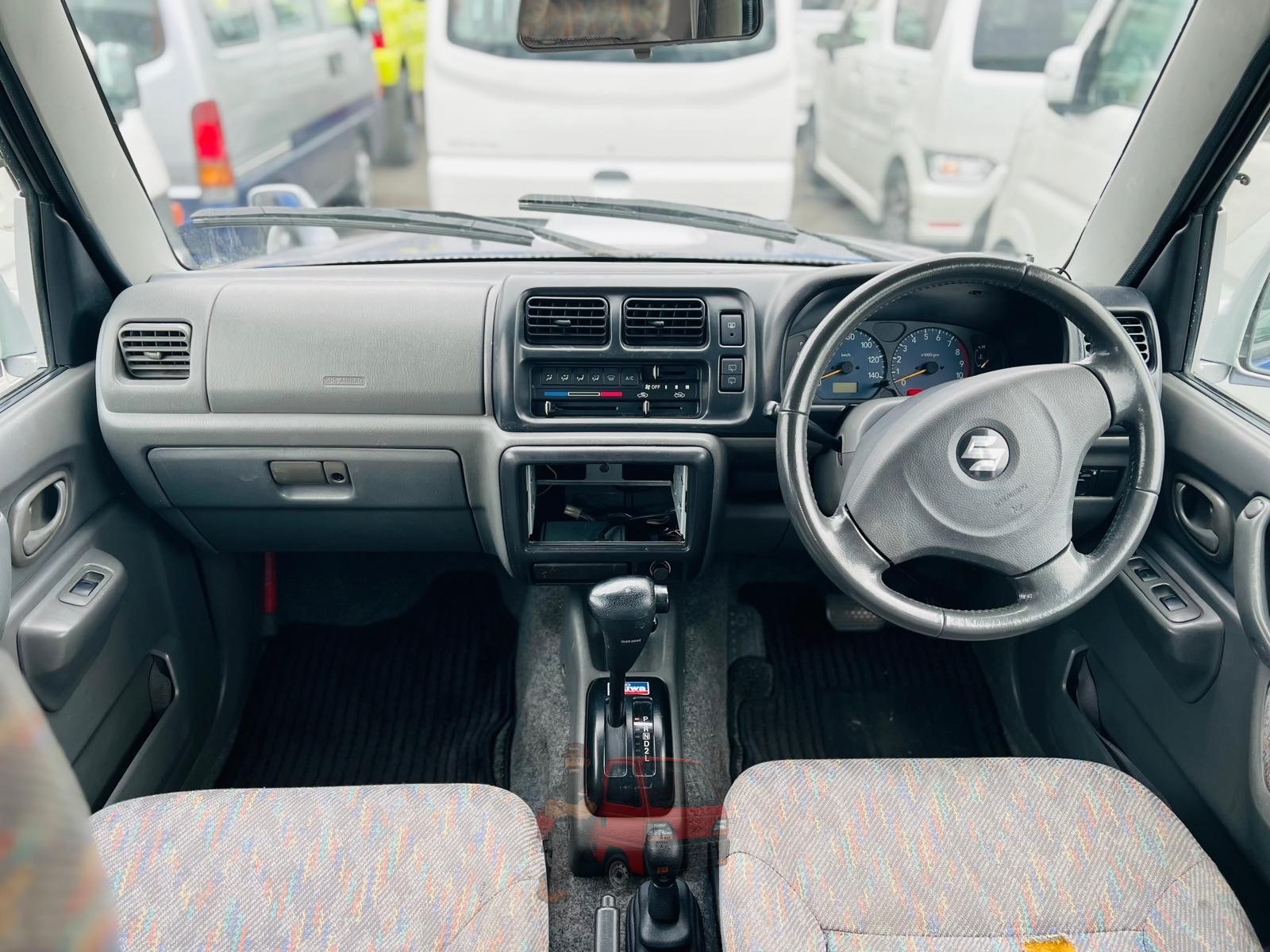 1999 Suzuki Jimny photo 8