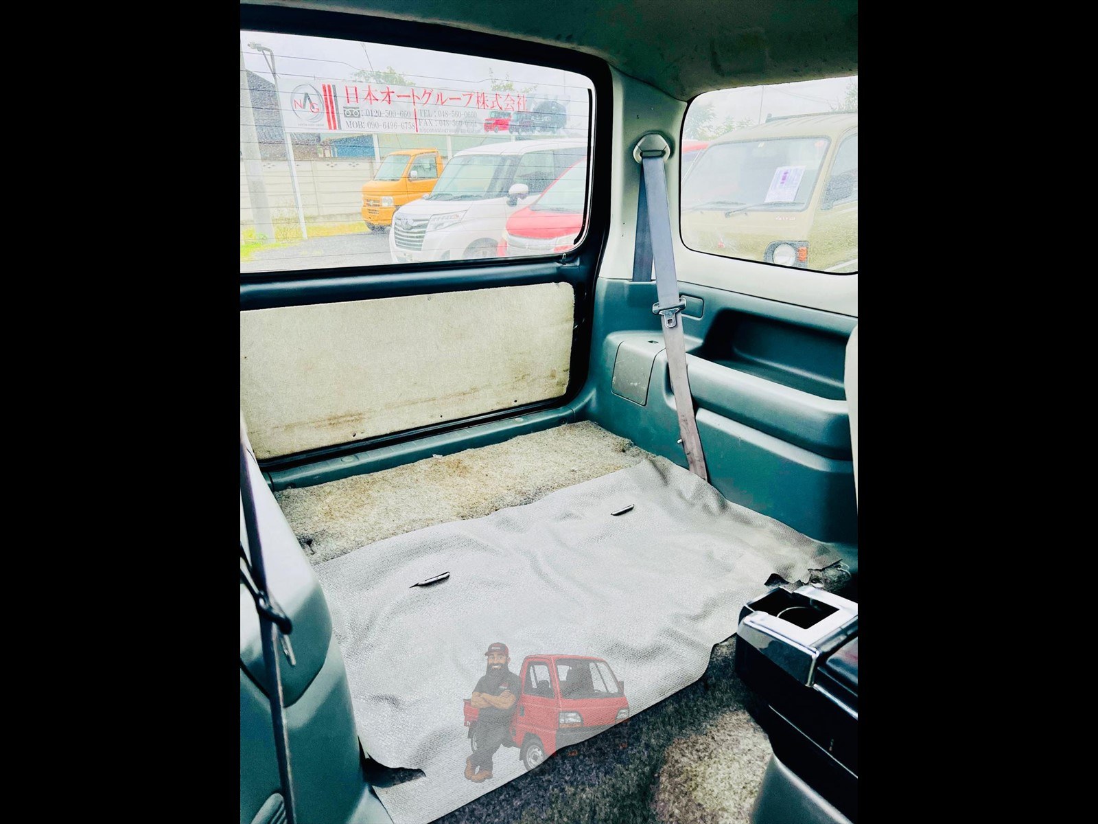 1999 Suzuki Jimny photo 9