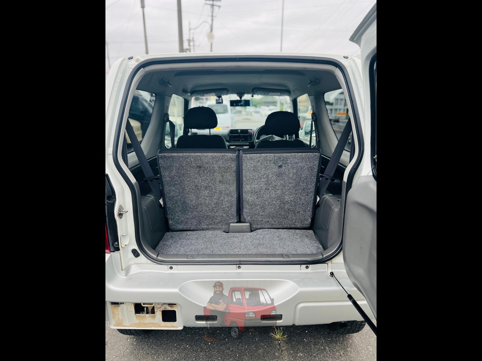 2000 Suzuki Jimny photo 10