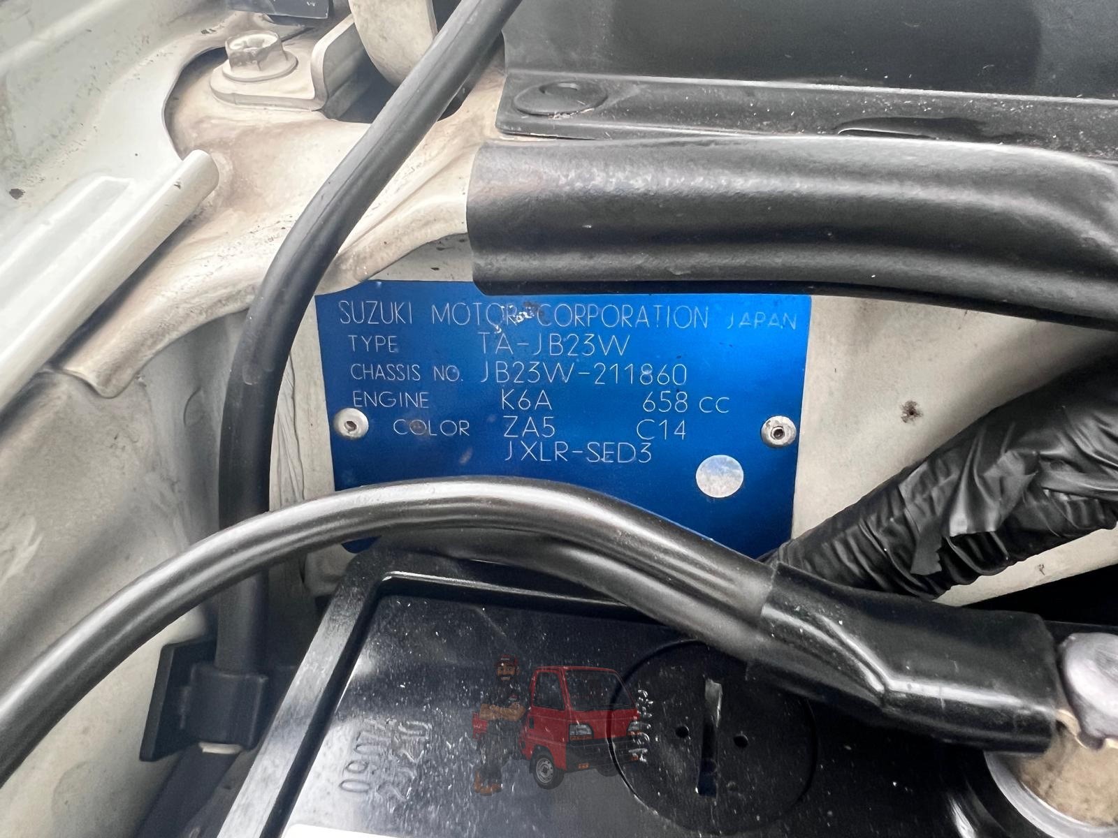 2000 Suzuki Jimny photo 9